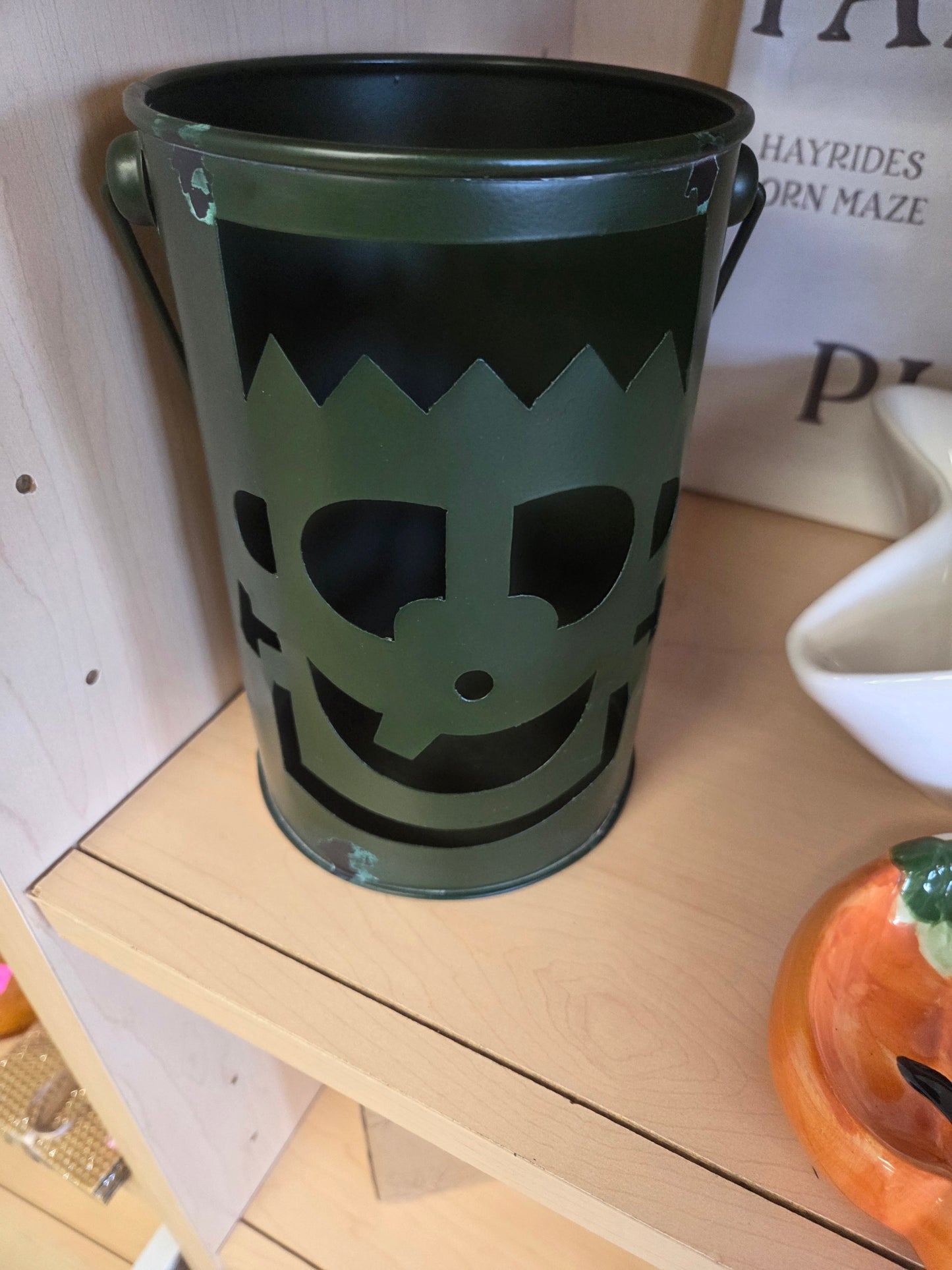 LANTERN
