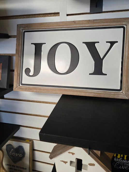 WALL HANGING